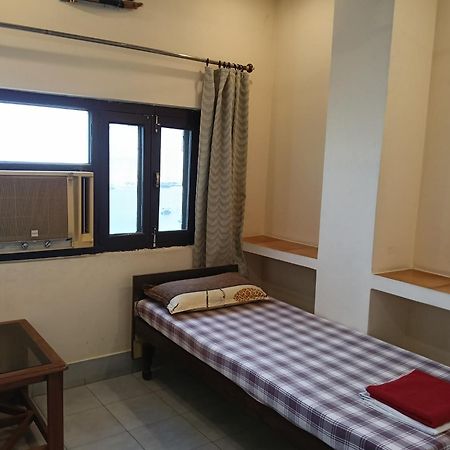 Scindhia Guest House Benares Buitenkant foto