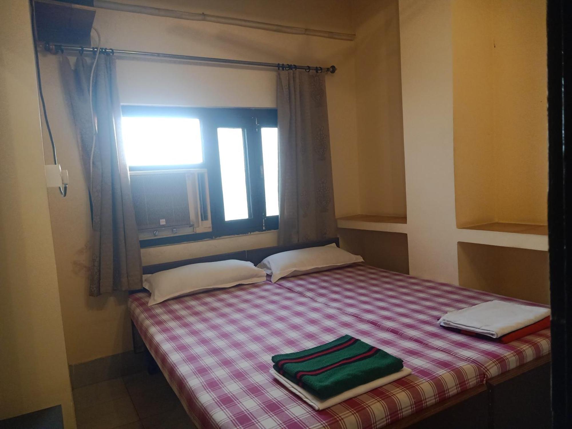 Scindhia Guest House Benares Buitenkant foto